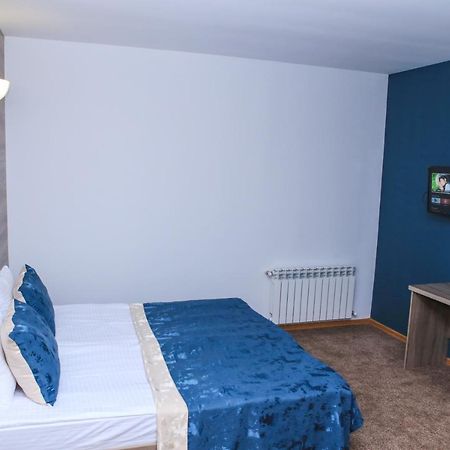 Evim Otel Zaqatala Exteriör bild