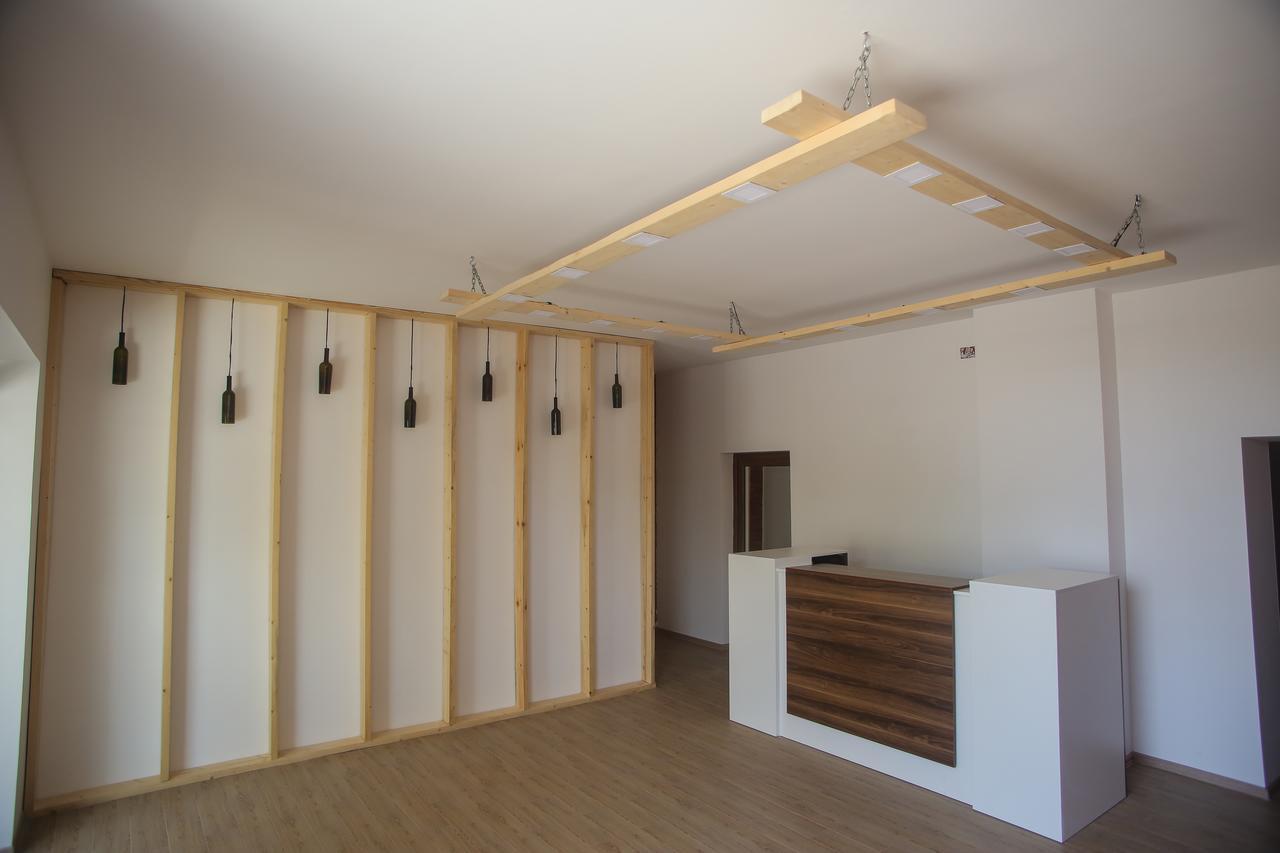 Evim Otel Zaqatala Exteriör bild