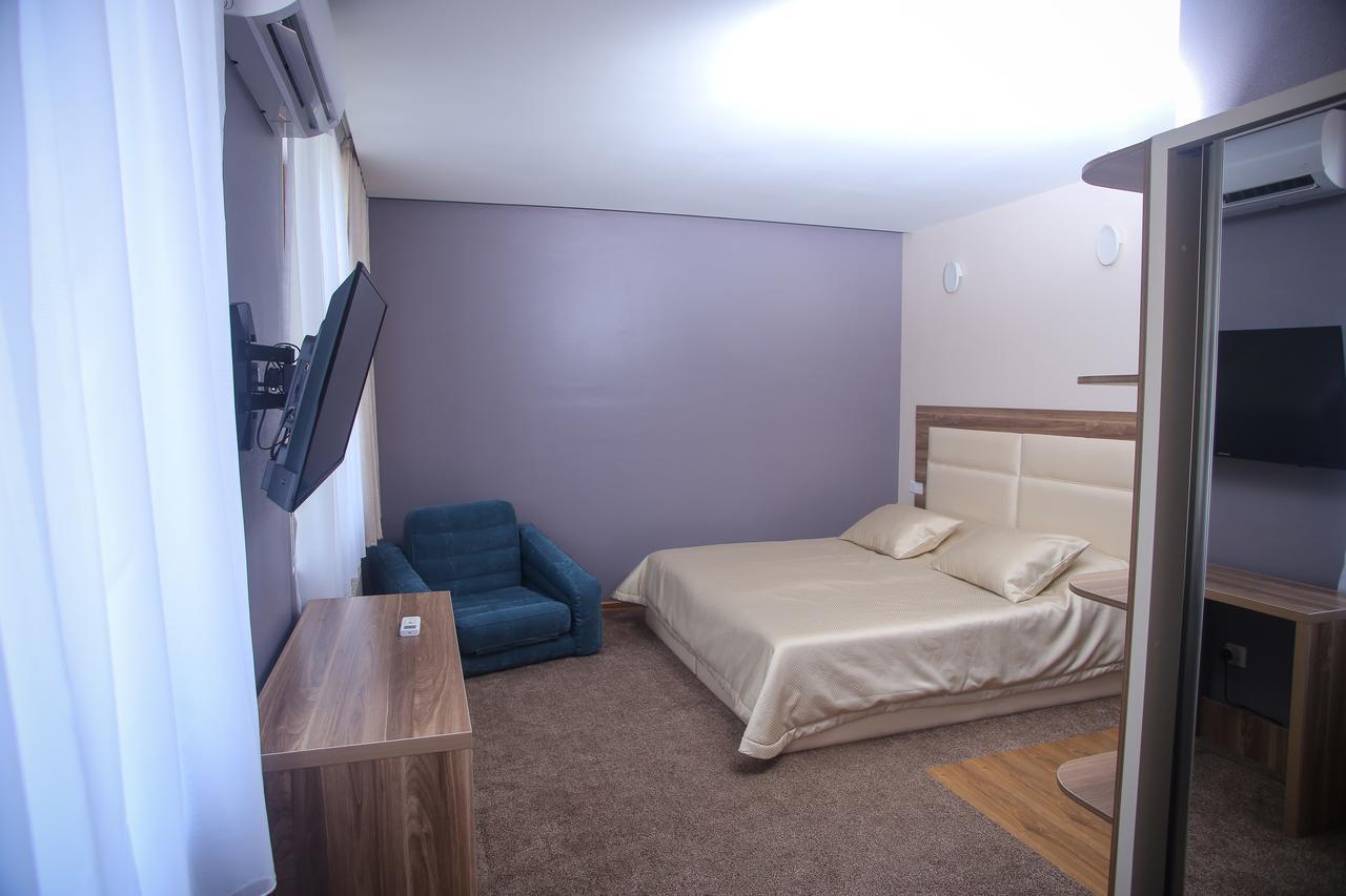 Evim Otel Zaqatala Exteriör bild